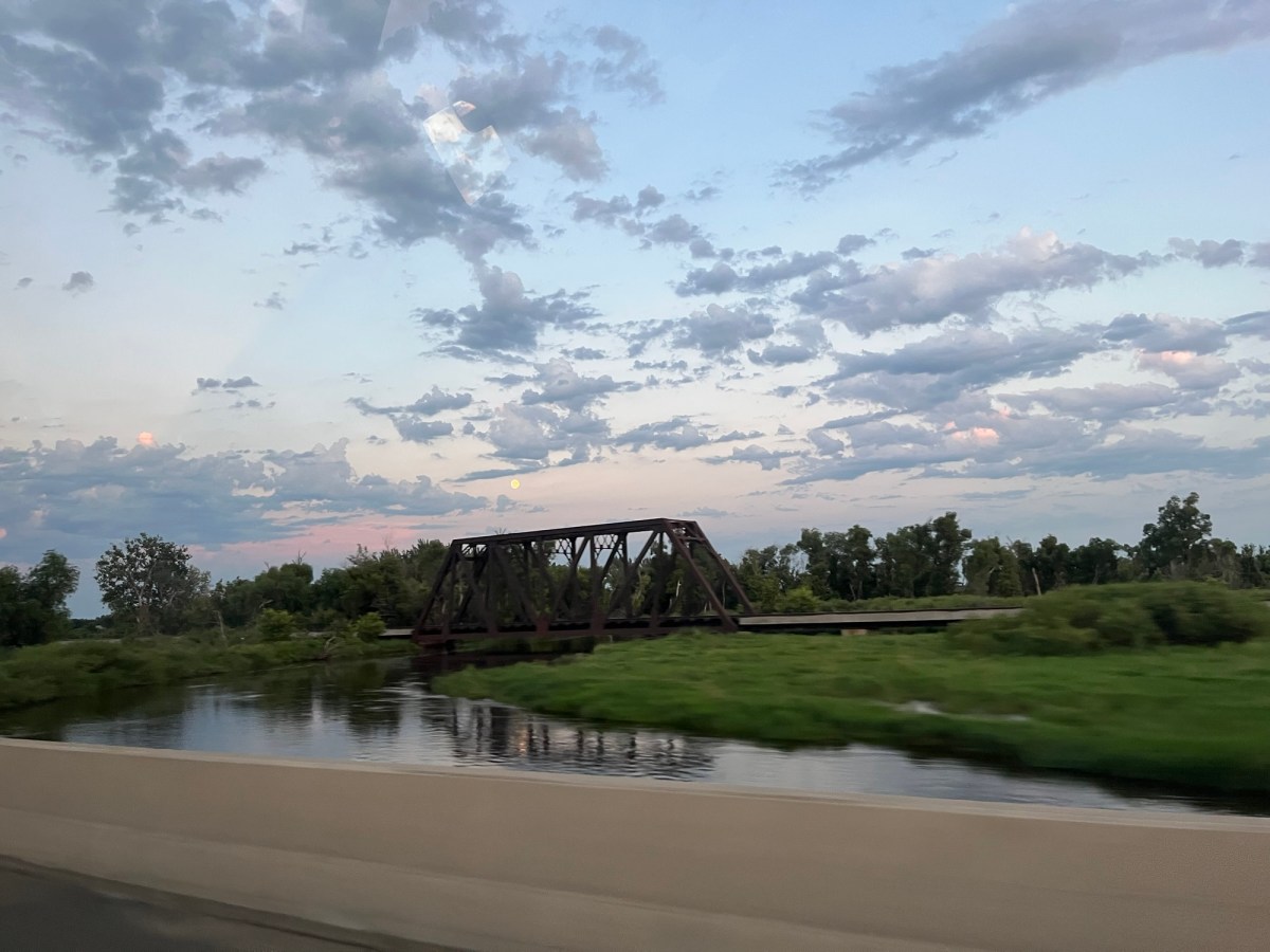 How to Succeed in and Survive&nbsp;College